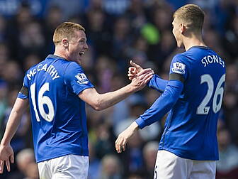 Transfer Roundup: Everton slap...